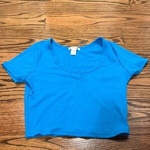 Bozzolo Vibrant Blue Ribbed Tee